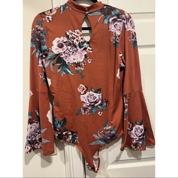 Plus Size Bodysuit​​​​​​​​​​ - Picture 3 of 5